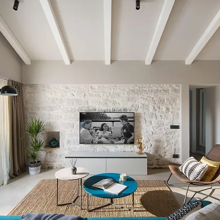 Moderne Mit Grossem Privatpool Bei Porec بيت للعطل